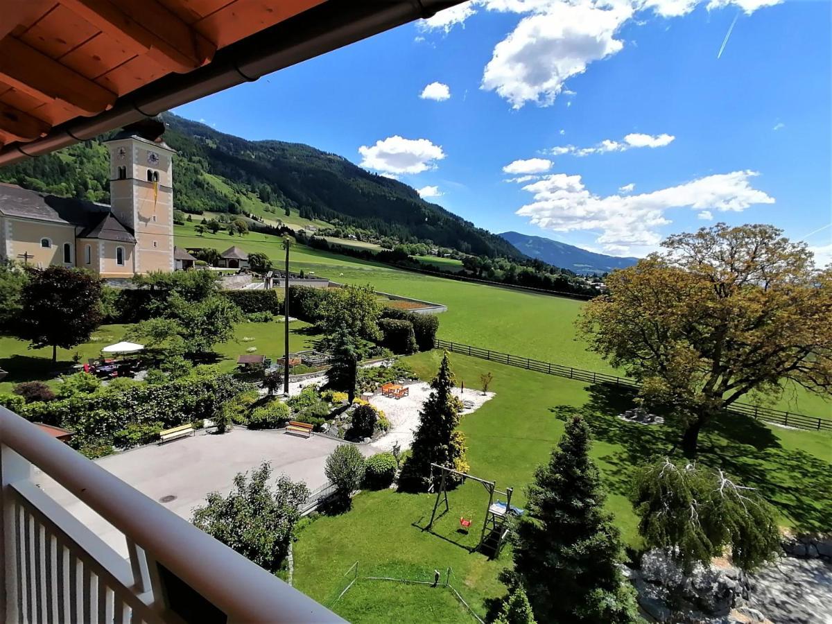 Hotel Berghof Мілльштатт Екстер'єр фото