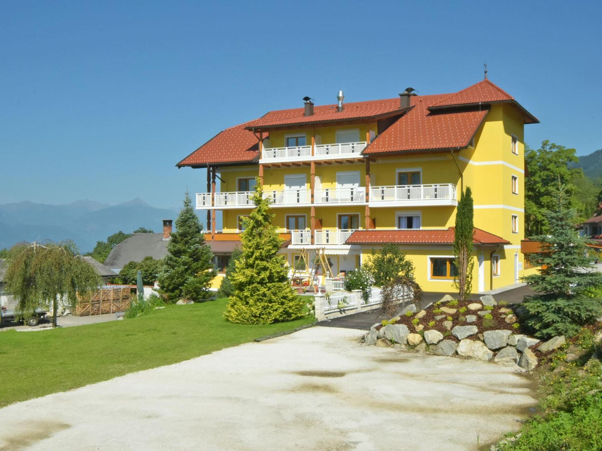 Hotel Berghof Мілльштатт Екстер'єр фото