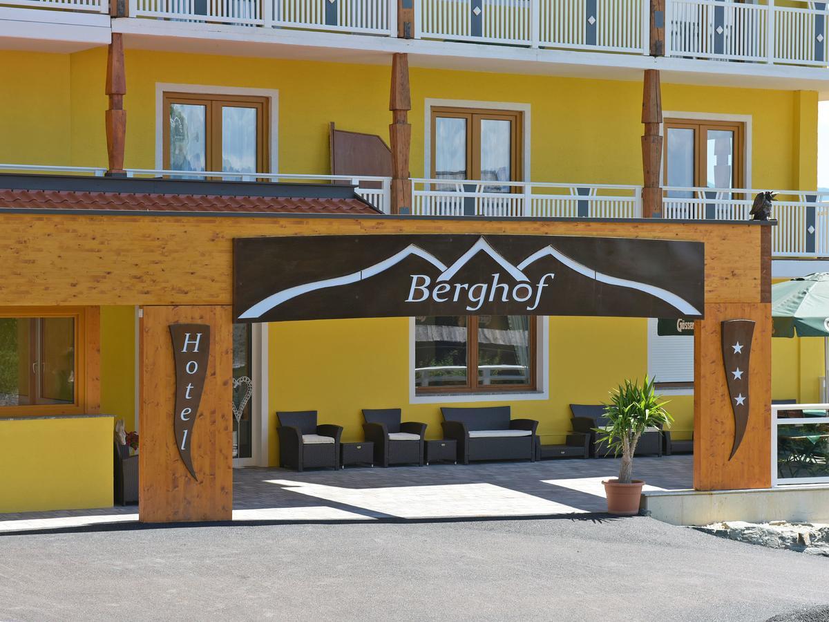 Hotel Berghof Мілльштатт Екстер'єр фото